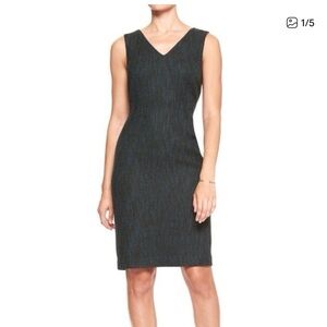 Banana Republic Green & Black Tweed V Neck Sheath Dress Size 2P